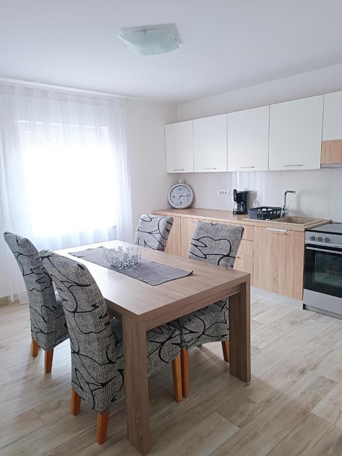 Apartmani Biba Novi Vinodolski Exteriér fotografie